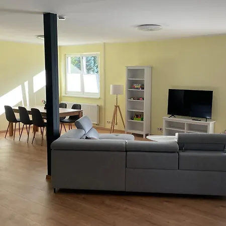 Апартаменты Ferienhaus Weisdin